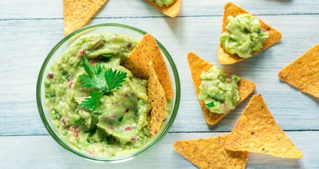 EatingWell_20220915_ConnectingHispanicHeritage