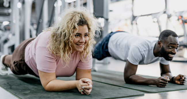Planking people at the gym